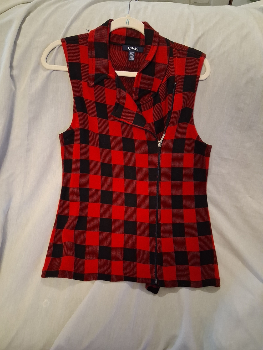 Chaps Red & Black Plaid Sleeveless Zip-Front Top